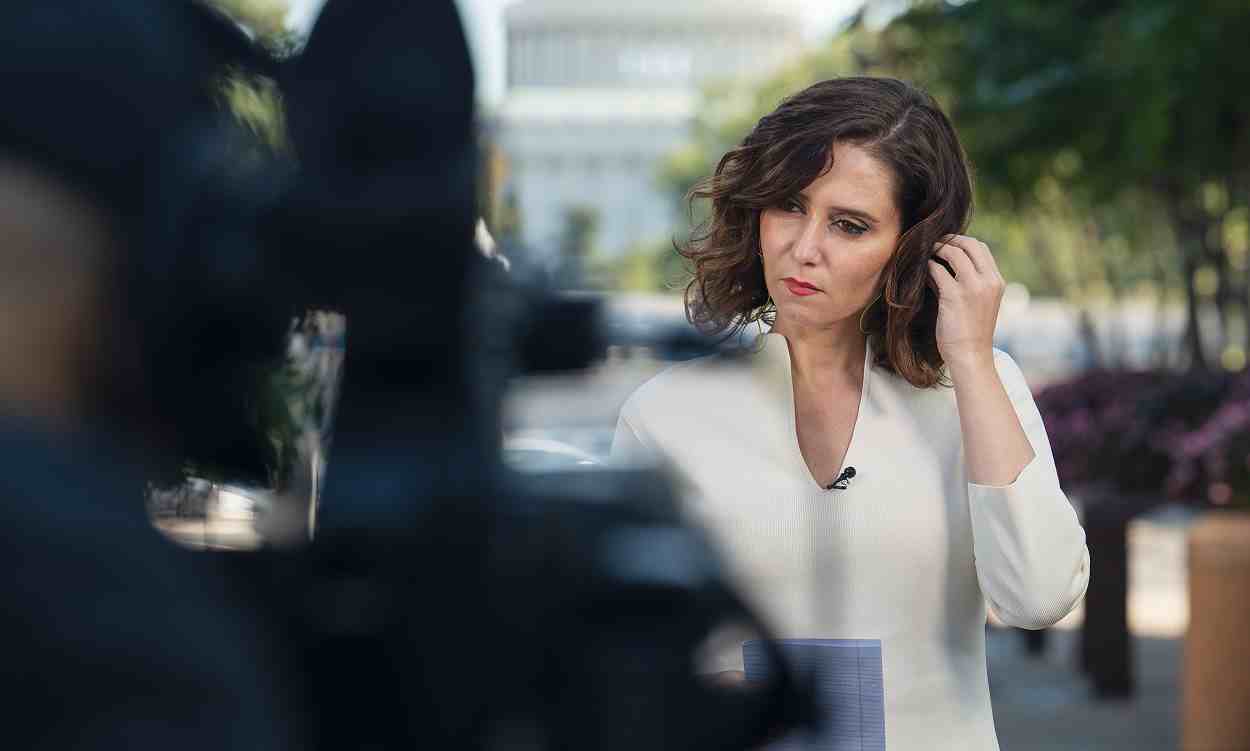 Isabel Díaz Ayuso, presidenta de la Comunidad de Madrid, frente al Capitolio en su viaje a EEUU. EP