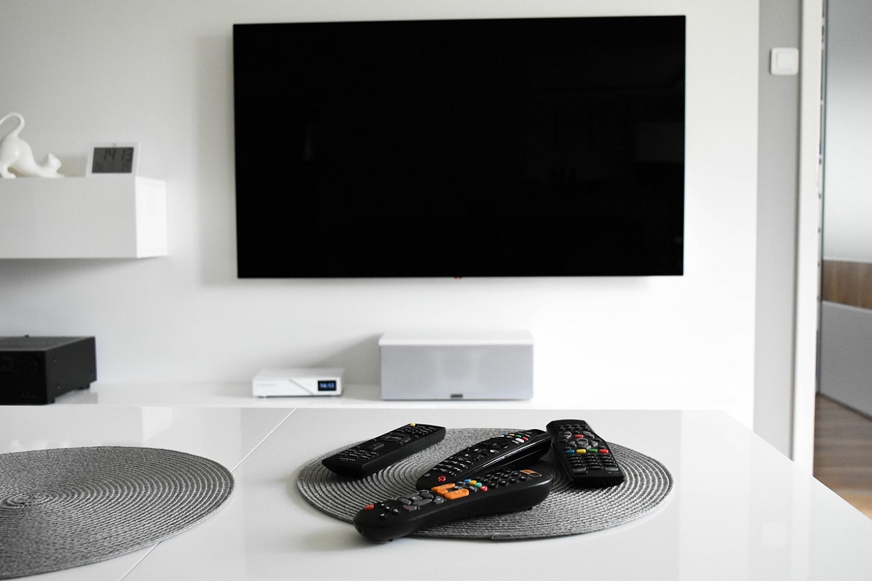 Los mejores productos para limpiar las pantallas de televisión u ordenador. Pixabay
