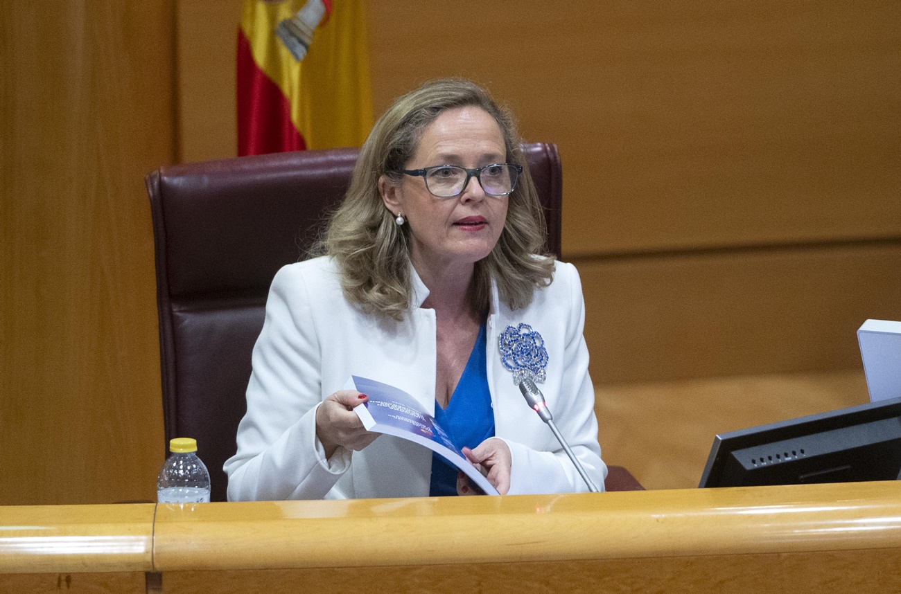 La vicepresidenta primera y ministra de Asuntos Económicos y Transformación Digital, Nadia Calviño, comparece en la Comisión General de las Comunidades Autónomas del Senado