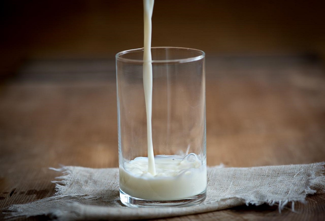 La mejor leche semidesnatada de supermercado, según la OCU