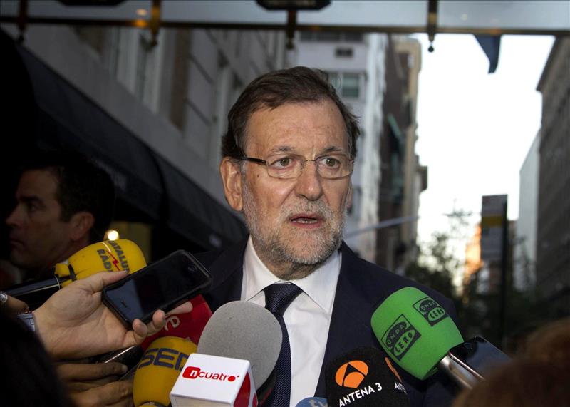 Rajoy dice que se cumplirá el objetivo de déficit pero Bruselas no se lo cree