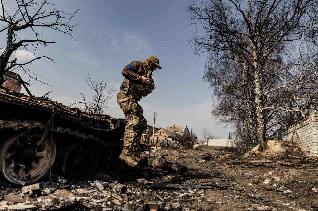 Soldado ucraniano en la región de Járkov. EP