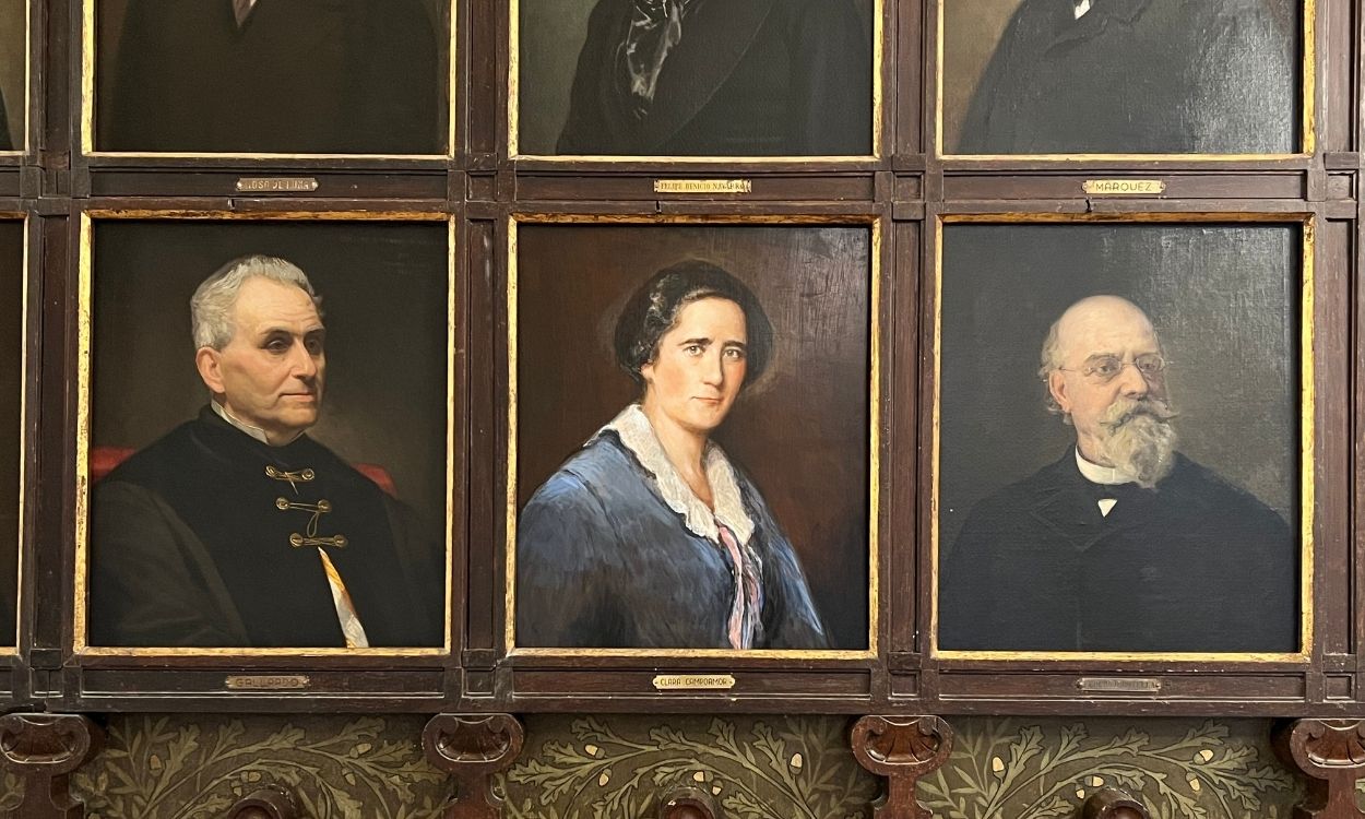 Retrato de Clara Campoamor en el Ateneo de Madrid. Fuente: Ateneo de Madrid. 