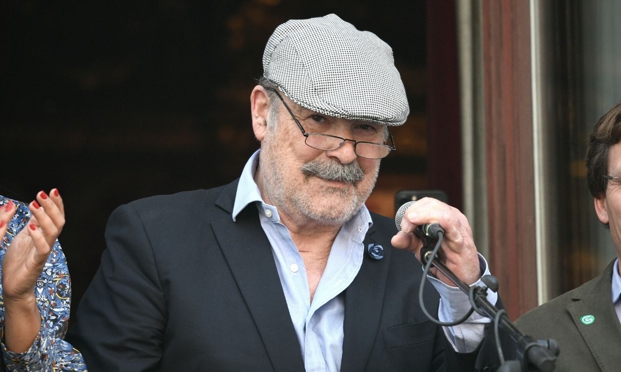 Antonio Resines durante la lectura del pregón de las Fiestas de San Isidro 2022, a 12 de mayo de 2022, en Madrid (España).