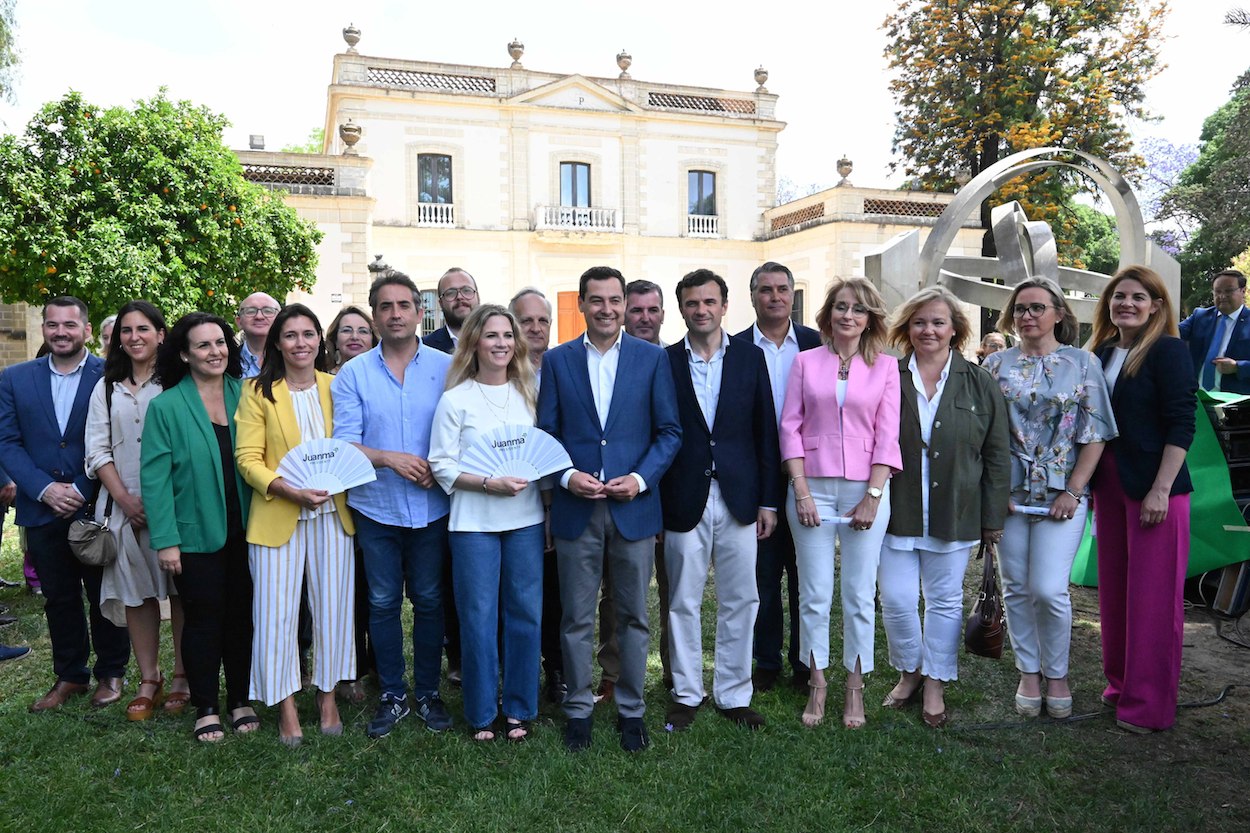 Juan Manuel Moreno, ayer en la presentación en Jerez de los candidatos del PP. NACHO FRADE/EP