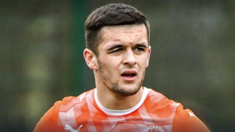 El futbolista del Blackpool, Jake Daniels