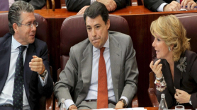 La expresidenta de la Comunidad de Madrid, Esperanza Aguirre, junto a sus manos derechas, Ignacio González y Francisco Granados en una imagen de archivo. EP. 