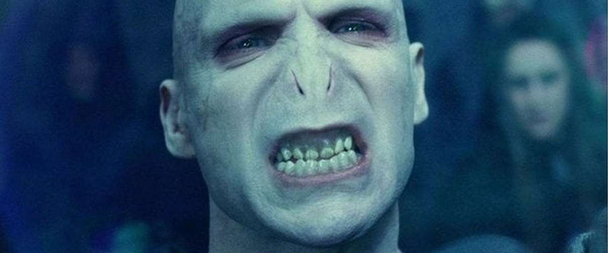 ¿Voldemort podría ser no binario? Un periodista desata los rumores sobre la nueva serie de Harry Potter
