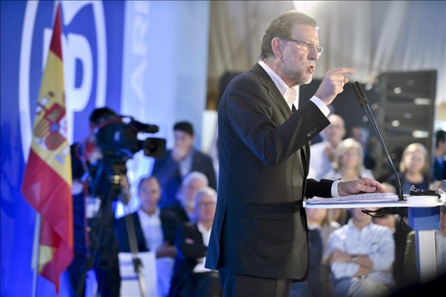 Mariano Rajoy olvida la crisis económica y los líos internos del PP en un acto celebrado en Toledo
