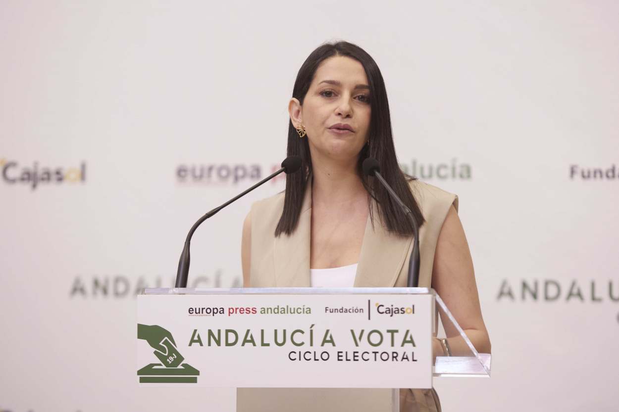 La presidenta de Ciudadanos, Inés Arrimadas, durante el encuentro informativo “Andalucía Vota”