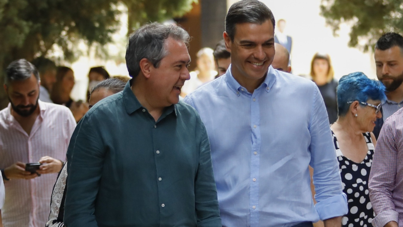 El presidente del Gobierno y secretario general del PSOE, Pedro Sánchez, participa junto al candidato socialista a la Junta de Andalucía, Juan Espadas. EP