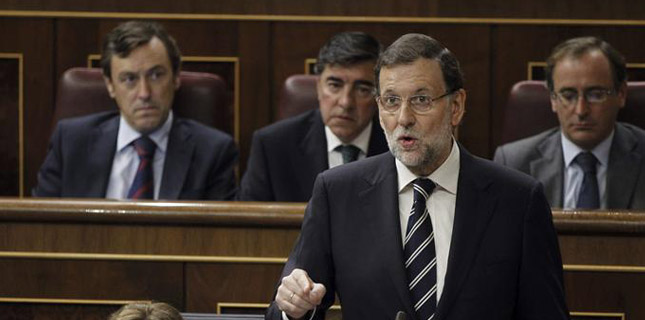 Rajoy incumple otro compromiso: habrá ‘macropuente’ en diciembre de 2016