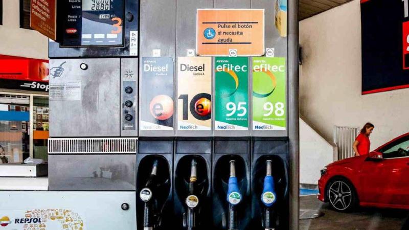 Precio de los carburantes para Navidad. EP.