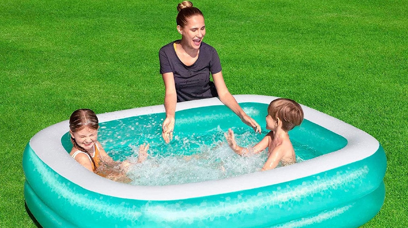 Ofertón en Amazon: Esta piscina hinchable Bestway para niños con un 37% de  descuento