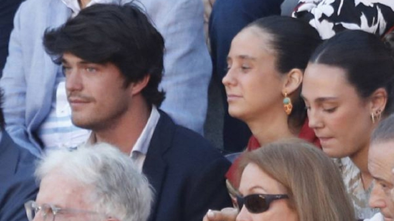Victoria Federica y Miguel Jiménez Pimental en Las Ventas. Agencias Victoria Federica y Miguel Jiménez Pimental en Las Ventas. Agencias