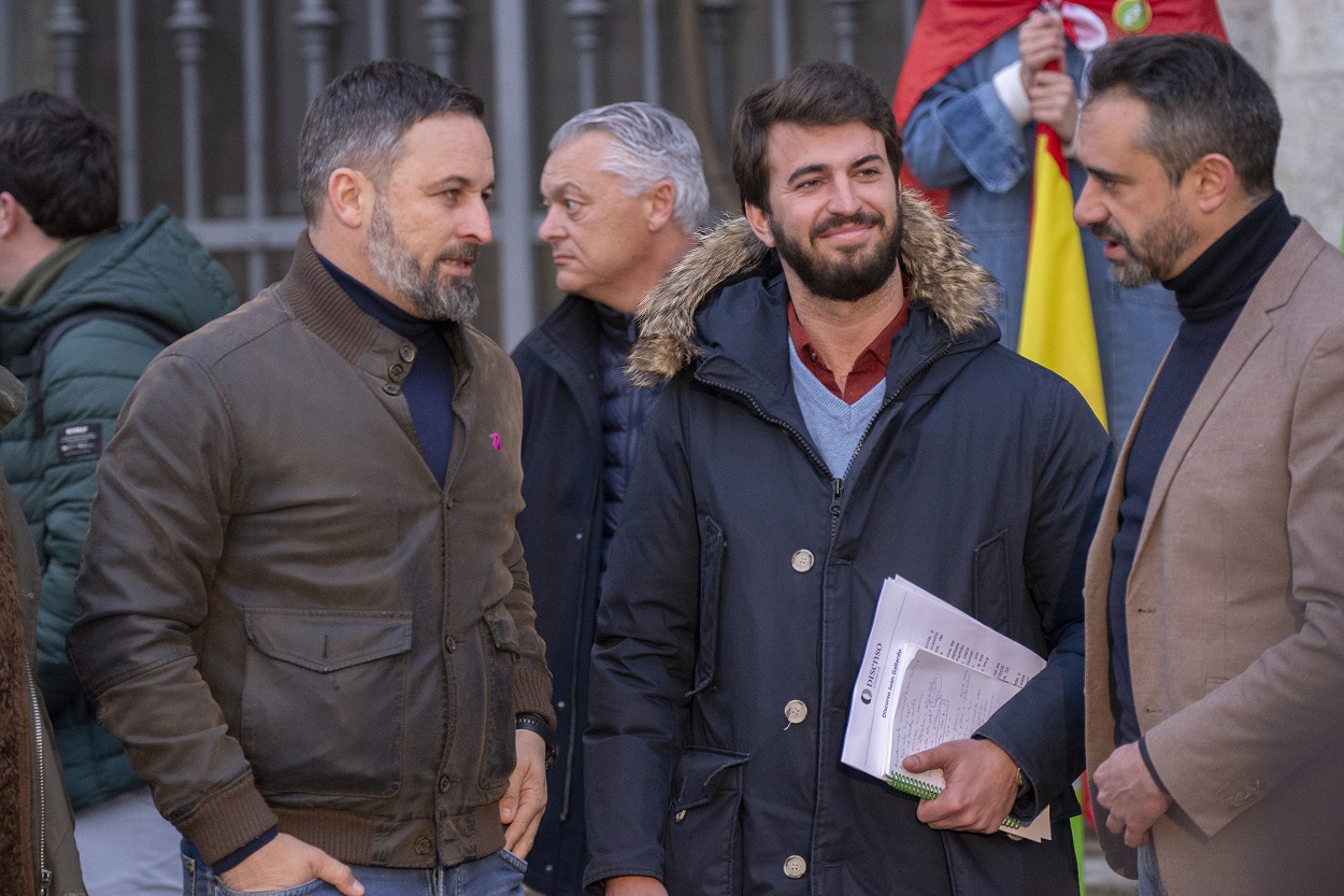 Santiago Abascal, Juan García Gallardo y David Hierro. Europa Press