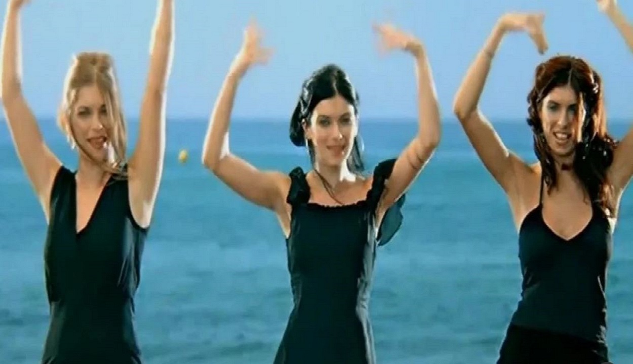 Las Ketchup bailan el 'Aserejé'. Vídeo de la canción.