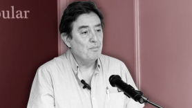 El escritor Luis Garcia Montero en el homenaje a Almudena Grandes en la Feria del Libro de Madrid. ElPlural.com