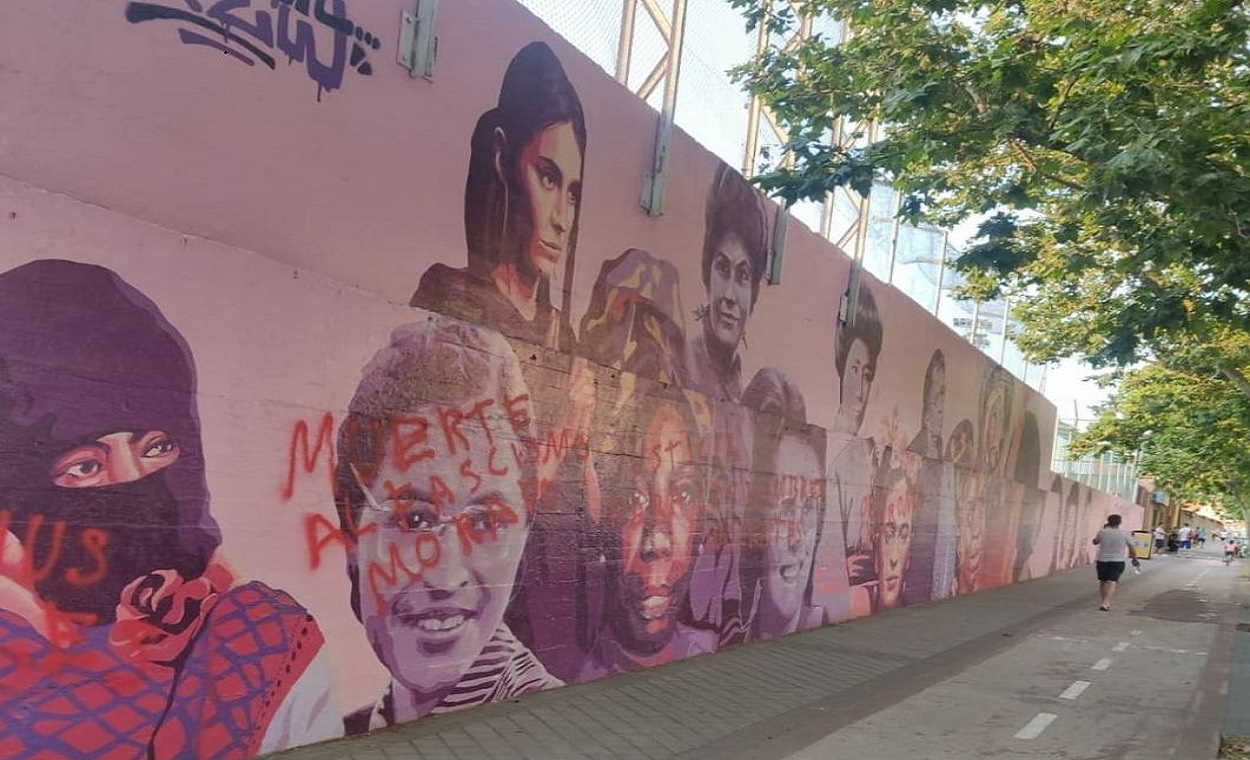 Vandalizan de nuevo el mural feminista de Ciudad Lineal. EP