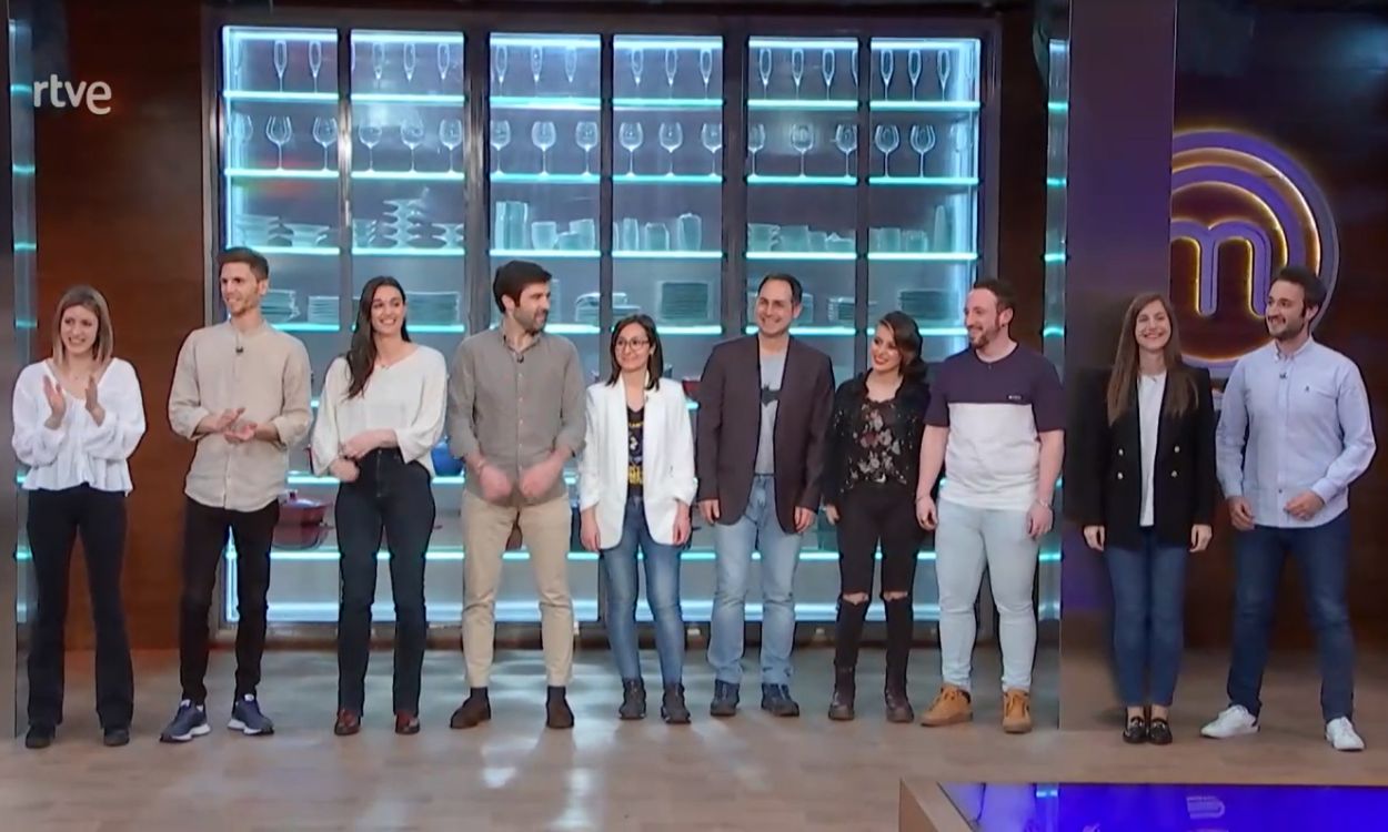 Cinco parejas acuden como invitadas a 'Masterchef' en TVE