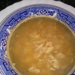 Sopa de pollo con jamón y cocido menor de garbanzos