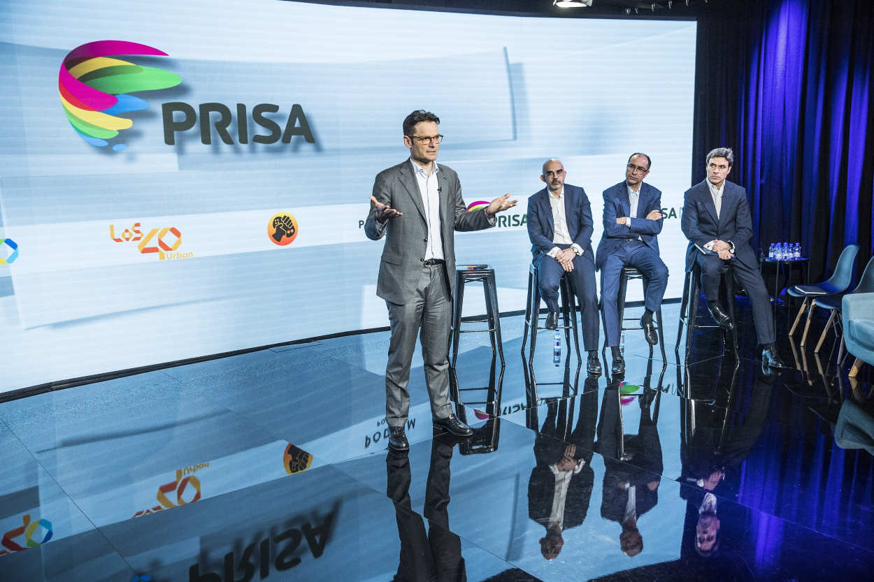 Joseph Oughourlian, presidente de Prisa; Carlos Nuñez, presidente Ejecutivo de Prisa Media; Francisco Cuadrado, presidente Ejecutivo de Santillana, y David Mesonero, director financiero de Prisa. Europa Press