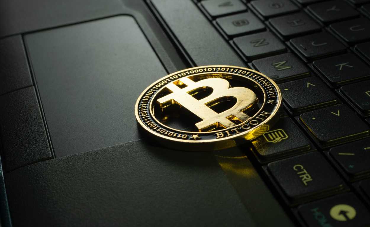 Alertan del aumento de las estafas de criptomonedas. EP