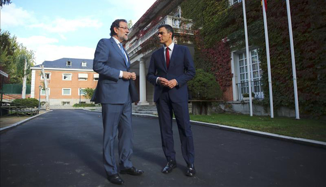 Rajoy y Sánchez se reúnen ante el desafio independentista en Cataluña