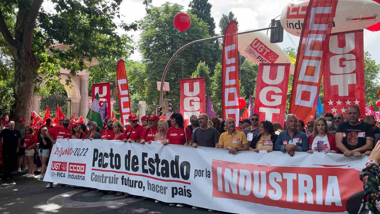 Los sindicatos reclaman un Pacto de Estado por la Industria: “Sin ...