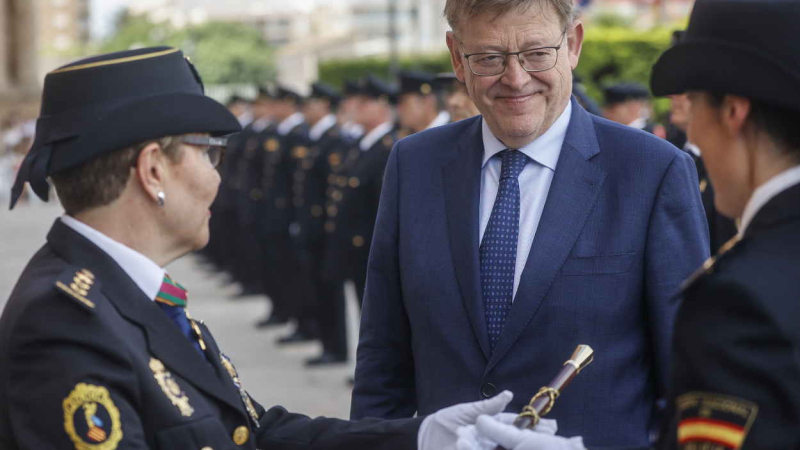 El presidente de la Generalitat Valenciana, Ximo Puig, durante la celebración del Día de la Unidad de la Policía Nacional