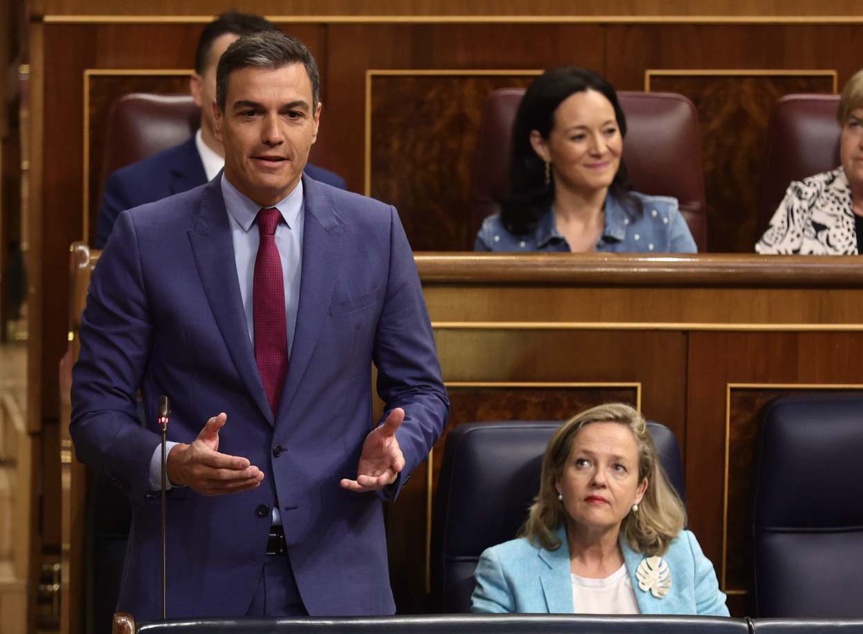 El presidente del Gobierno, Pedro Sánchez, interviene en una sesión de control, en el Congreso de los Diputados