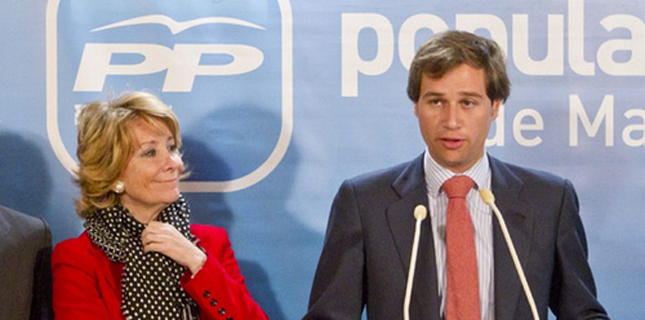 Esperanza Aguirre y González Terol en un acto en Boadilla del Monte durante la campaña de las municipales de 2011