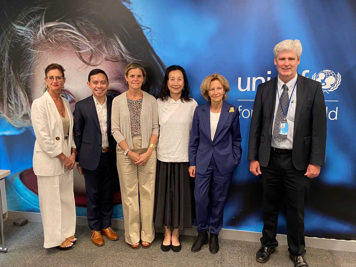 Elena Salgado, presidenta de la Fundación Abertis y Georgina Flamme, directora general de la Fundación, en el marco del primer evento global de UNICEF Child Road Safety, celebrado en Nueva York.