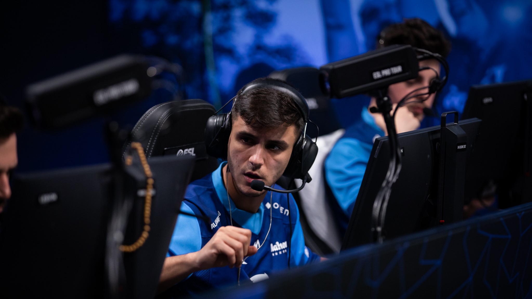 Movistar Riders sigue en racha y se mete en las semifinales de grupos de la IEM de Colonia