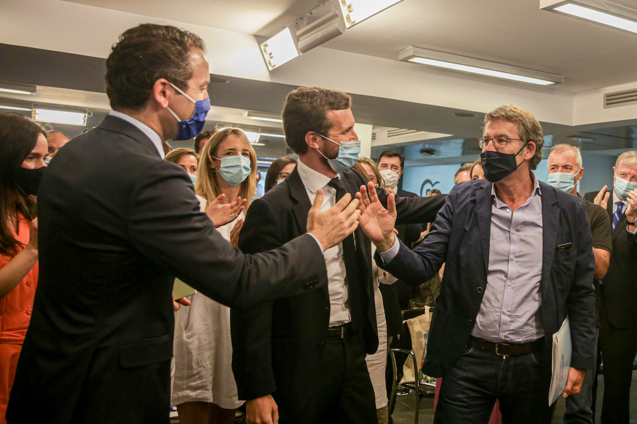 Teodoro García Egea, Pablo Casado y Alberto Núñez Feijóo en una foto de archivo. EP