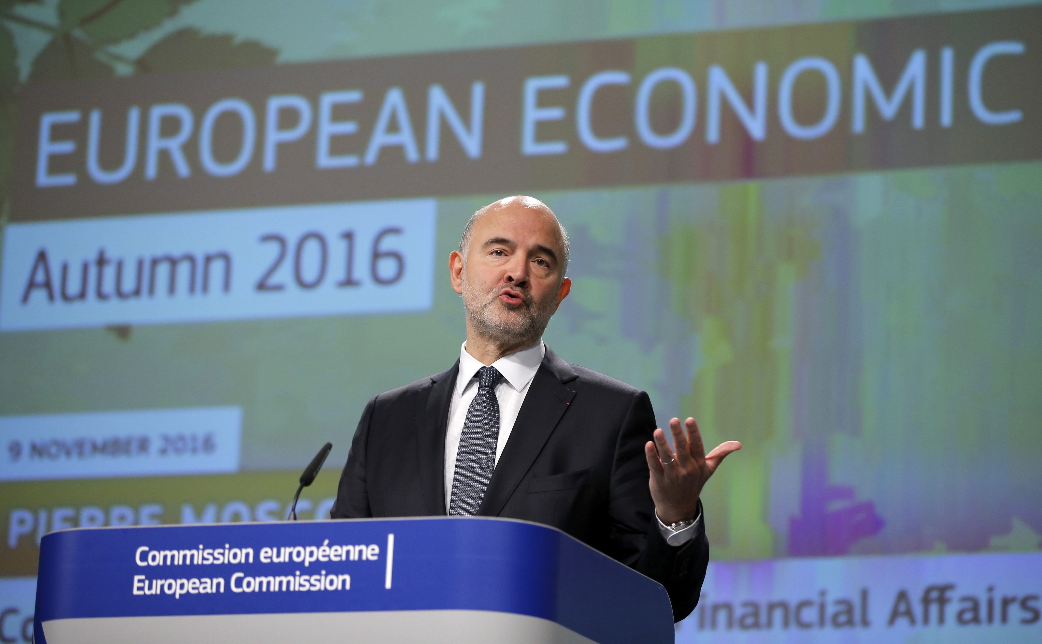 Moscovici en la presentación de la previsiones económicas de otoño