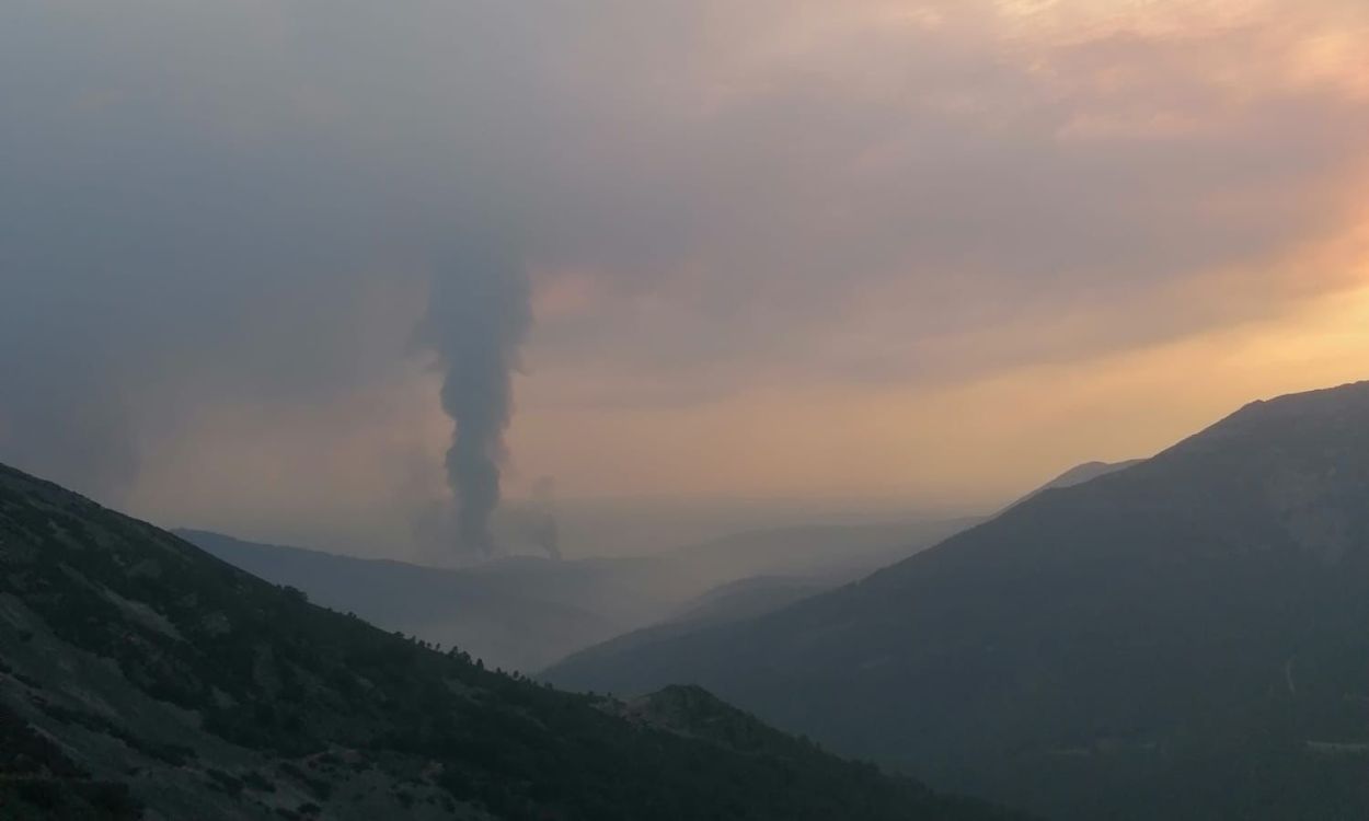 Los incendios y las quejas de los bomberos se multiplican en Castilla y León