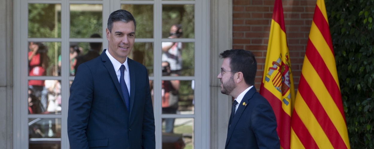 El president de la Generalitat, Pere Aragonès, a su llegada al Palacio de la Moncloa para reunirse con el presidente del Gobierno, Pedro Sánchez. EP