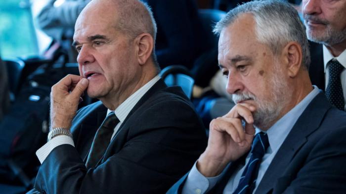En directo: Manuel Chaves, expresidente de Andalucía, comparece tras ser anulada su condena por el caso ERE