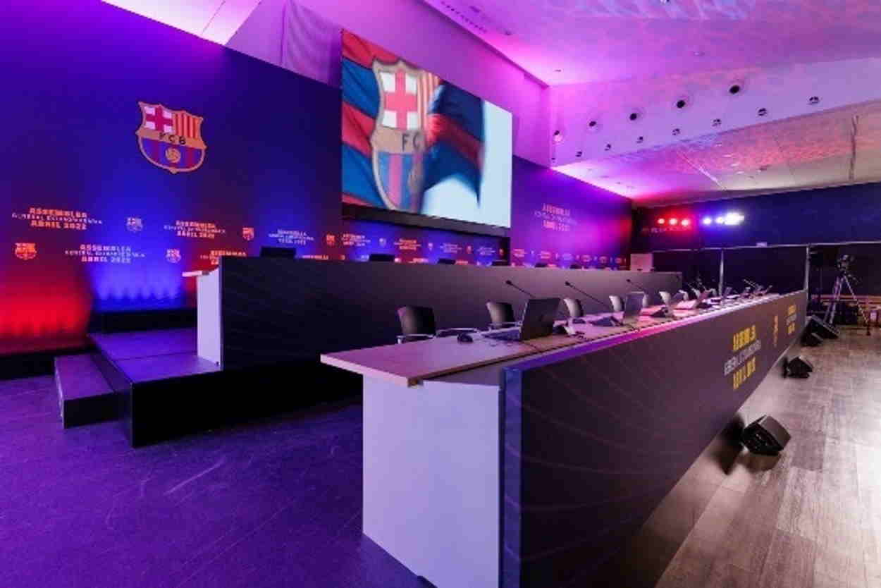 El Fútbol Club Barcelona prepara unas elecciones para el Consejo Consultivo de Peñas- E.P