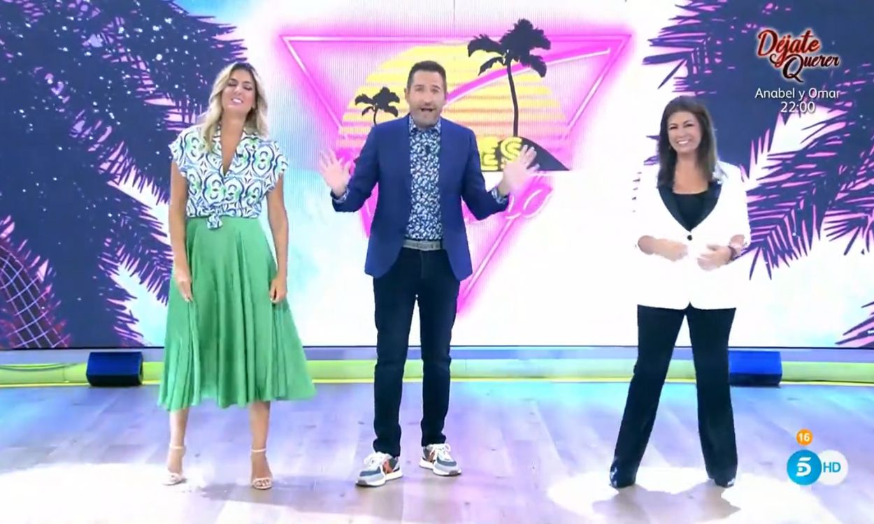 Verónica Dulanto, Frank Blanco y Marta González Novo, presentadores del nuevo programa de Telecinco, 'Ya es verano'
