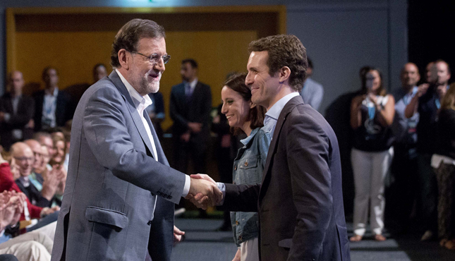 Rajoy convierte Ávila en su cortijo: coloca al ‘delfín’ Casado, e impone de dos a un diplomático de su confianza