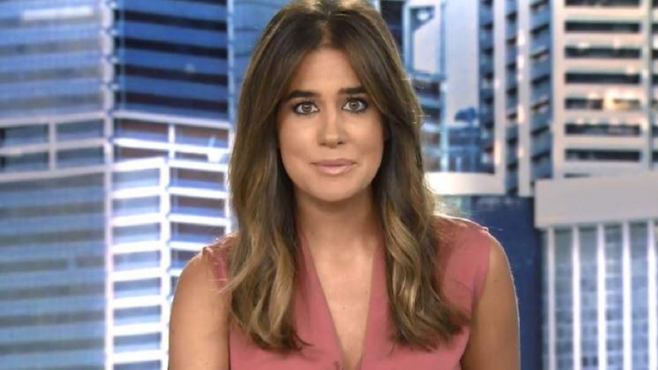 Isabel Jiménez en Informativos Telecinco. Mediaset.