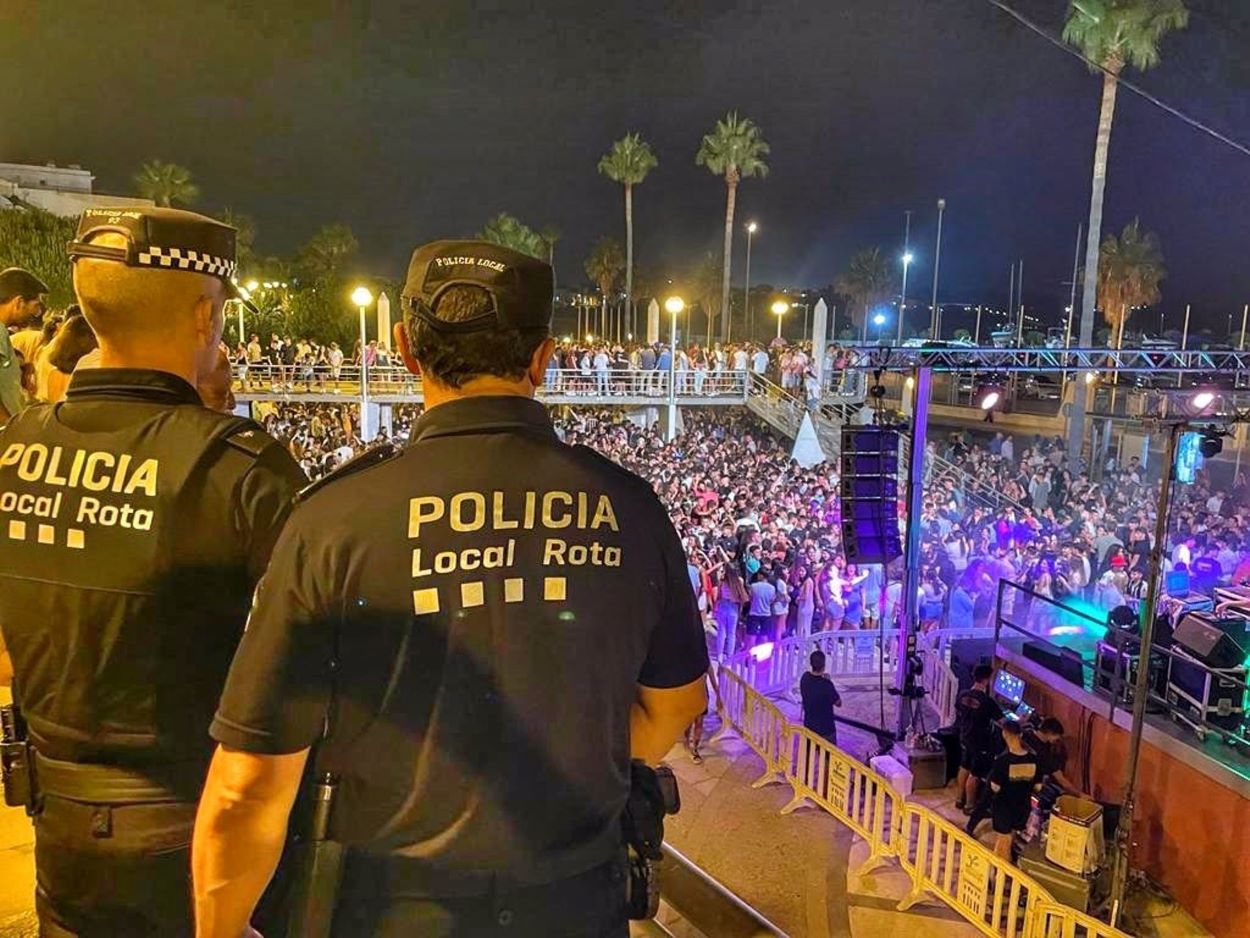 Policía de Rota. Facebook.