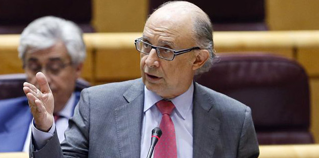 La Autoridad Fiscal denunciará a Montoro por vulnerar 'su autonomía e independencia'