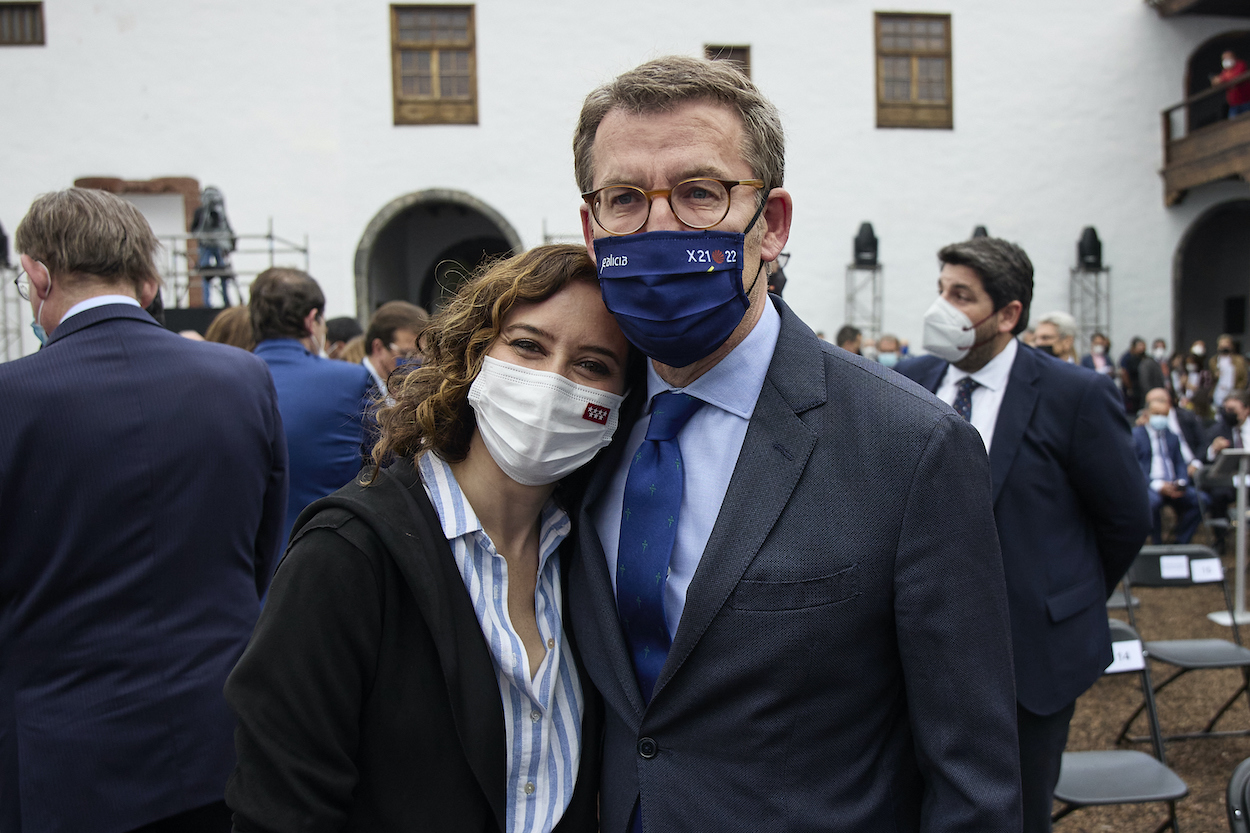 Isabel Díaz Ayuso y el Alberto Núñez Feijóo. Archivo : EP.