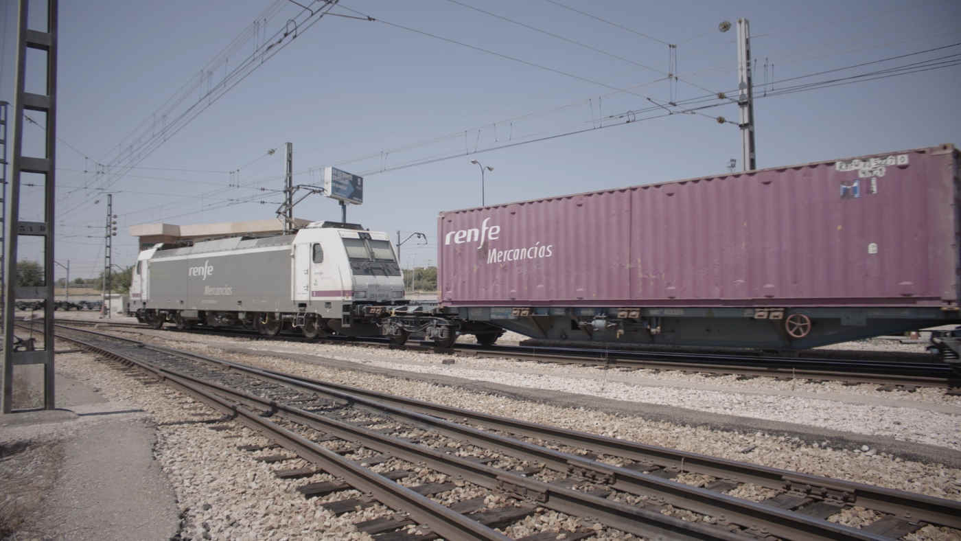 Un tren de Mercancías de Renfe. Europa Press