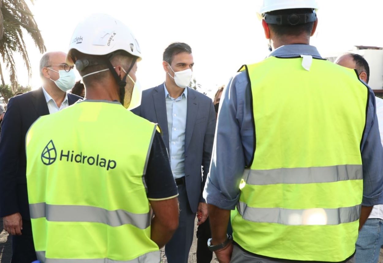 Pedro Sánchez en su visita anterior a La Palma. EP.