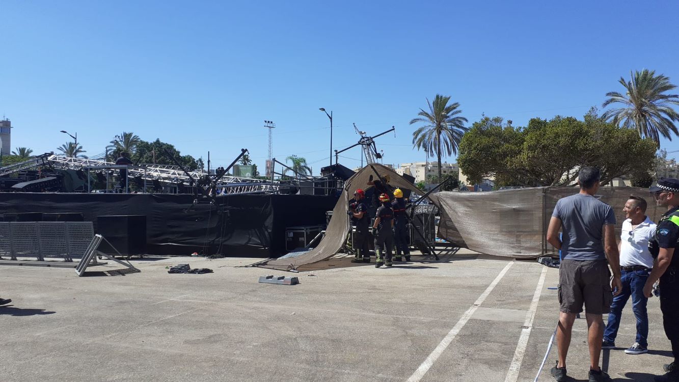 Escenario de la feria de Málaga desprendido. Ayto. de Málaga