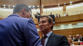 El presidente del Gobierno, Pedro Sánchez, y el líder del PP, Alberto Núñez Feijóo